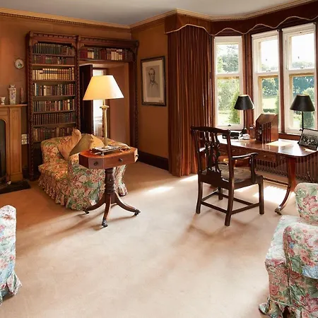Langcliffe Hall Holiday home Settle