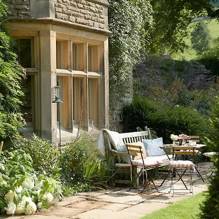 Langcliffe Hall Holiday home *