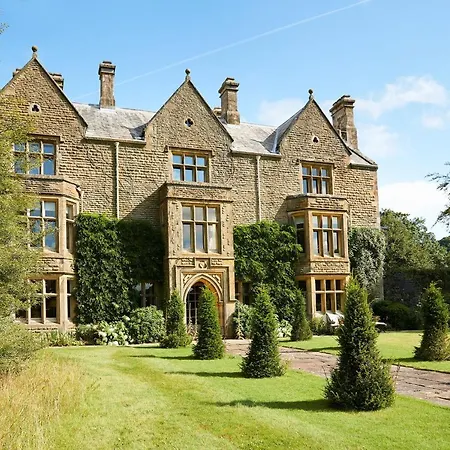 Langcliffe Hall *